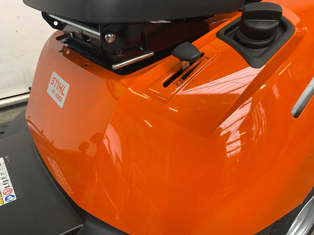 Stihl - rt4082.1 - grasmaaier - afbeelding 14 van  16