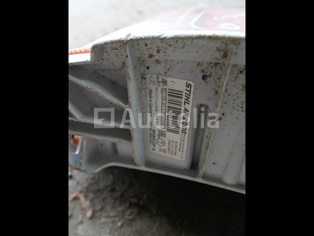 Stihl ar 2000 draagbare achterbeschermer batterij - afbeelding 3 van  8