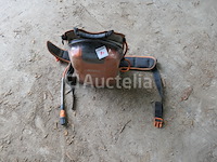 Stihl ar 2000 draagbare achterbeschermer batterij - afbeelding 5 van  8