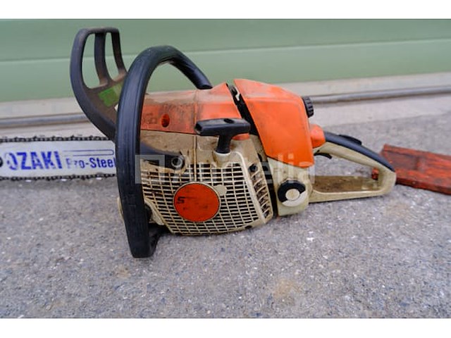 Stihl benzinekettingzaag onleesbaar model - afbeelding 5 van  5