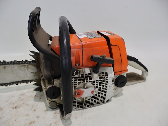 Stihl benzinekettingzaag - afbeelding 2 van  7
