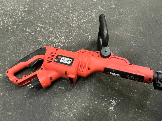 Stihl / black & decker kantenmaaier (2x) - afbeelding 2 van  2