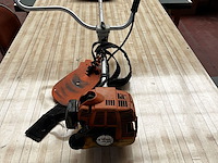 Stihl bosmaaier met harnas - afbeelding 3 van  4