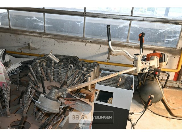 Stihl bosmaaier - afbeelding 1 van  5