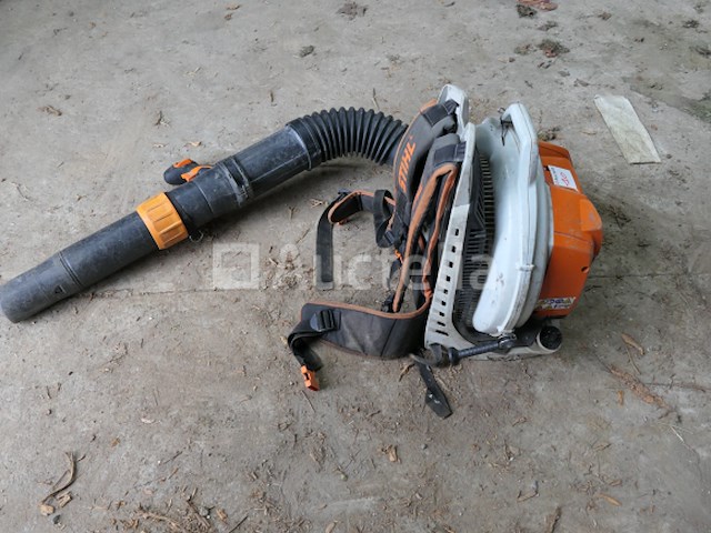 Stihl br 800 c benzinebladblazer - afbeelding 1 van  7