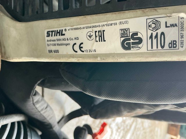 Stihl br600 bladblazer - afbeelding 5 van  5