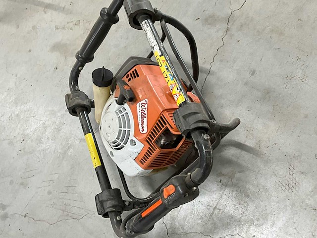 Stihl bt 121 grondboor - functioneel - afbeelding 2 van  5