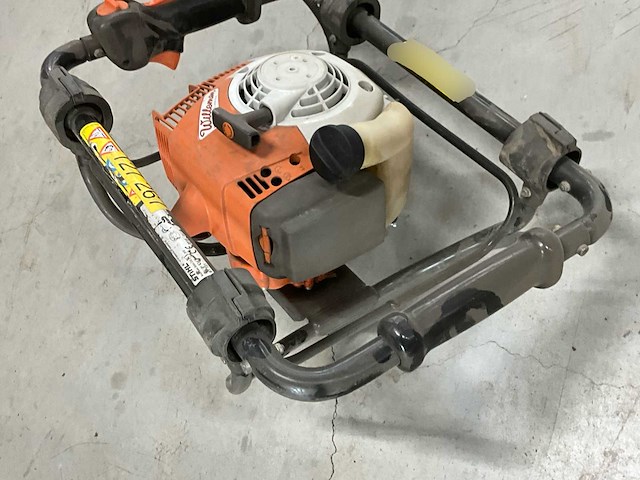 Stihl bt 121 grondboor - functioneel - afbeelding 4 van  5