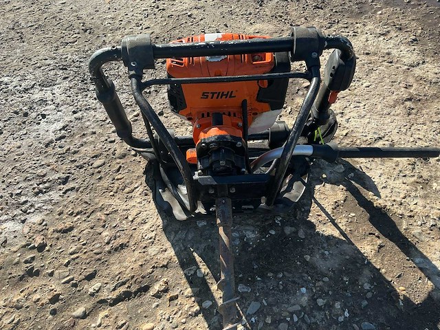 Stihl bt 131 grondboor - afbeelding 5 van  5
