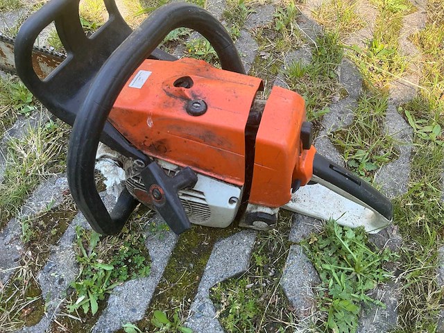 Stihl bt07 kettingzaag - afbeelding 4 van  5
