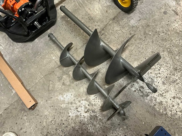 Stihl bt131 grondboor - afbeelding 5 van  7