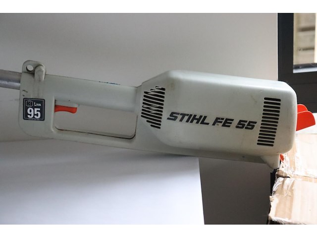 Stihl fe 55 grastrimmer - afbeelding 2 van  4