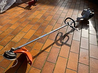 Stihl fs 55 benzine-onkruidmaker - afbeelding 1 van  4