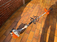 Stihl fs 55 benzine-onkruidmaker - afbeelding 2 van  4