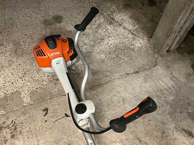 Stihl fs 561c bosmaaier - afbeelding 4 van  8