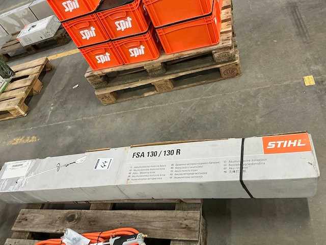 Stihl fsa 130/130 r bosmaaier - afbeelding 2 van  3