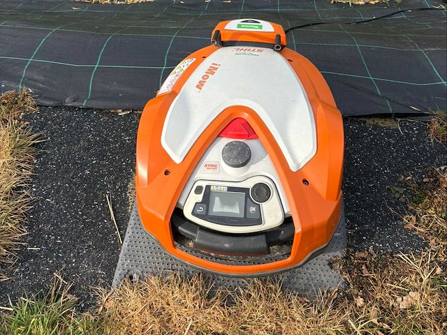 Stihl grasmaaier - robot grasmaaier rmi632 - afbeelding 3 van  4