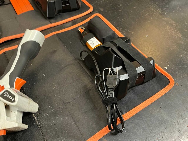 Stihl gta 26 zaagmachine + stihl hsa 26 snoeimachine - afbeelding 5 van  7