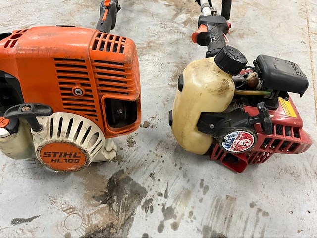 Stihl hl100 heggenschaar (2x) - afbeelding 2 van  4