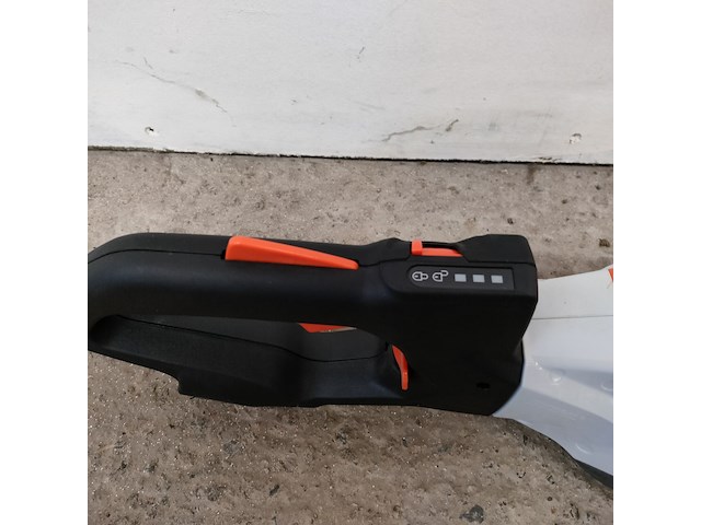 Stihl hsa 94 r haagschaar - afbeelding 2 van  4