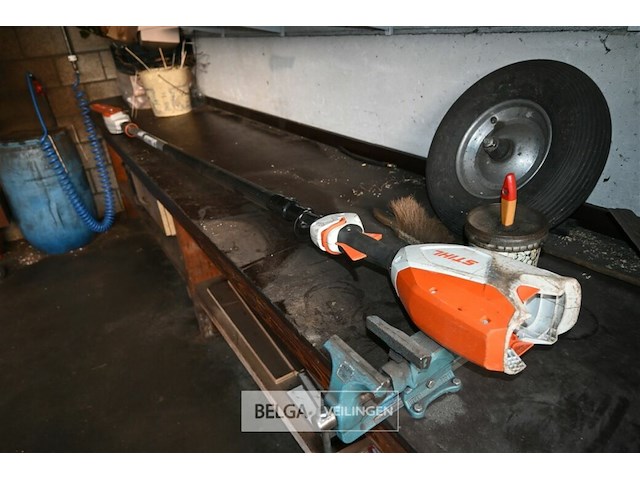 Stihl hta 86 accuhoogsnoeier - afbeelding 1 van  8