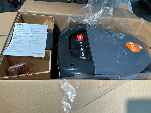 Stihl imow 5 evo robotmaaier - afbeelding 1 van  4