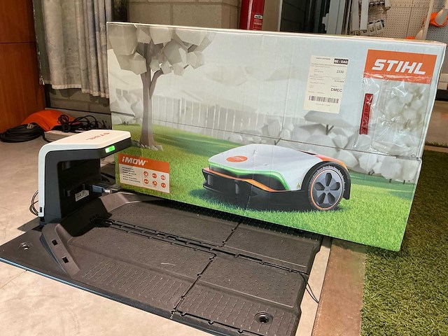 Stihl imow 5 robotmaaier - afbeelding 2 van  5
