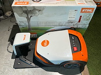 Stihl imow 5 robotmaaier - afbeelding 3 van  5