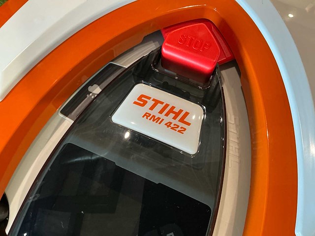 Stihl imow rmi 422 robotmaaier - afbeelding 3 van  6