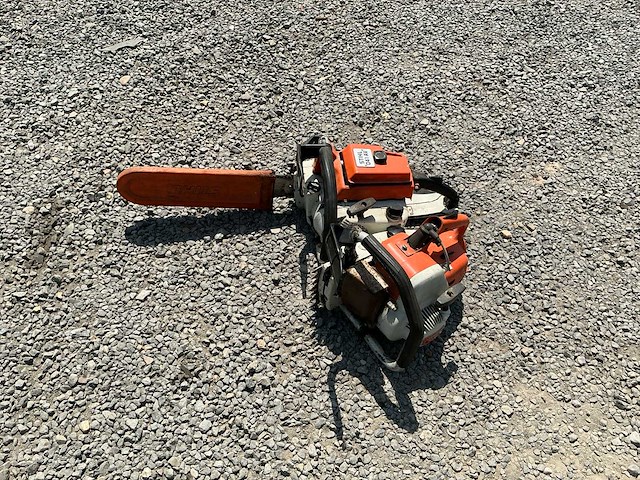 Stihl kettingzaag - afbeelding 3 van  6