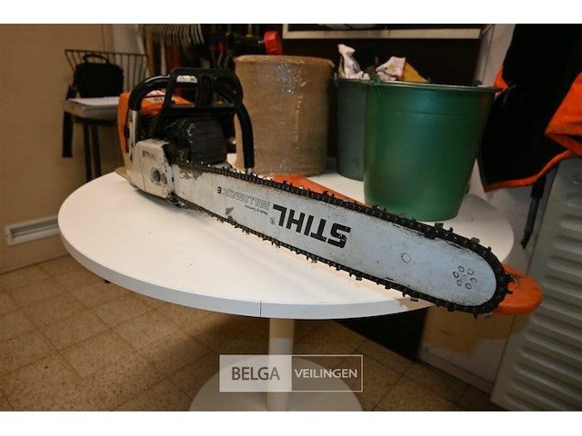 Stihl kettingzaag - afbeelding 2 van  6
