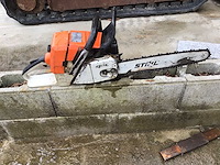 Stihl kettingzaag - afbeelding 1 van  3