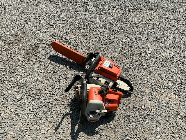 Stihl kettingzaag - afbeelding 2 van  6