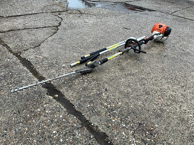 Stihl km100r heggenschaar - afbeelding 1 van  9