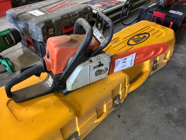 Stihl ms170 kettingzaag - afbeelding 1 van  3