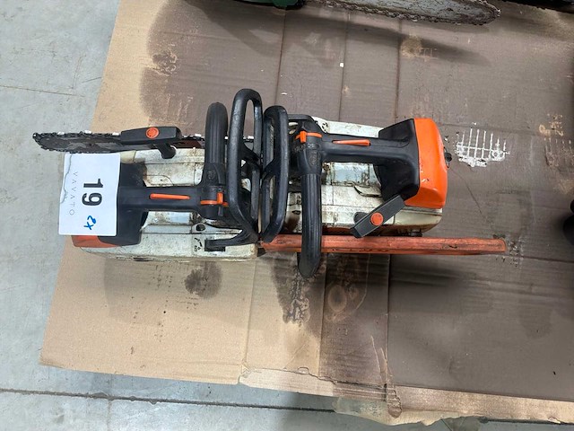 Stihl ms201 st kettingzaag (2x) - afbeelding 2 van  4
