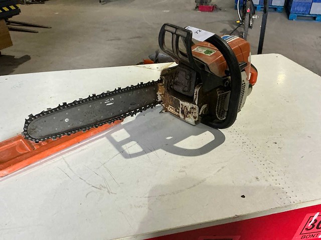 Stihl ms290 kettingzaag - afbeelding 2 van  5