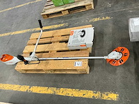 Stihl rga140 accu onkruidknipper - afbeelding 1 van  6