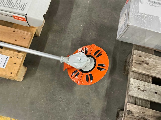 Stihl rga140 accu onkruidknipper - afbeelding 3 van  6