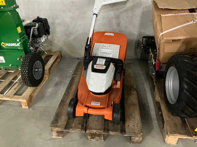 Stihl rma 443 pv accu grasmaaier - afbeelding 2 van  4