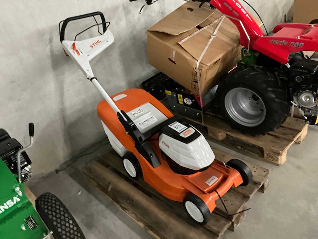 Stihl rma 443 pv accu grasmaaier - afbeelding 3 van  4