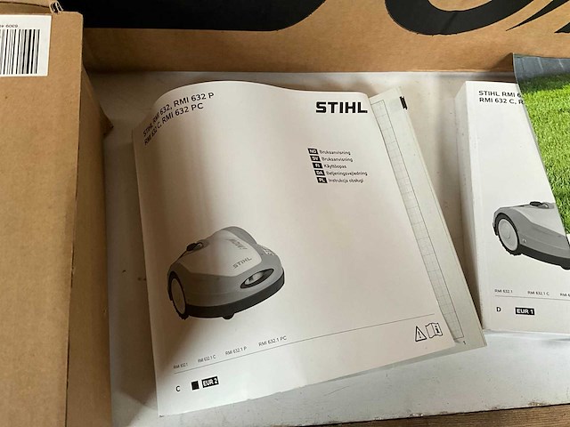 Stihl rmi 632.1 imow robotmaaier - afbeelding 3 van  13