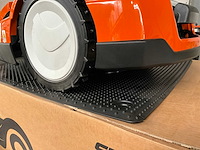 Stihl rmi 632.1 imow robotmaaier - afbeelding 12 van  13
