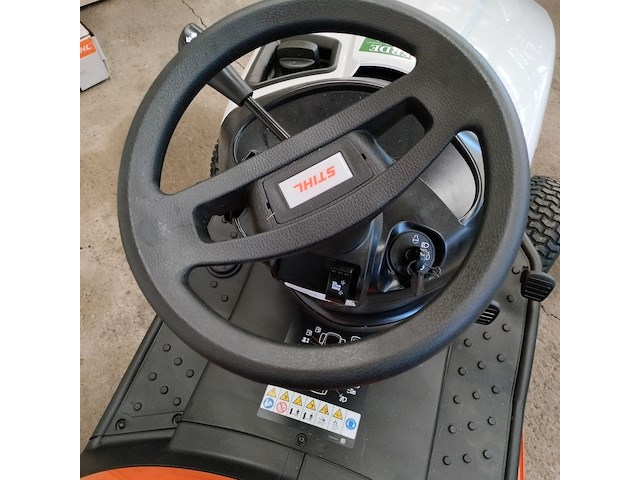 Stihl rt 5097 zitmaaier - afbeelding 3 van  7