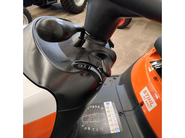 Stihl rt 5097 zitmaaier - afbeelding 7 van  7