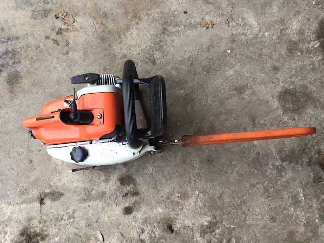 Stihl ts350/08s kettingzaag (2x) - afbeelding 6 van  9
