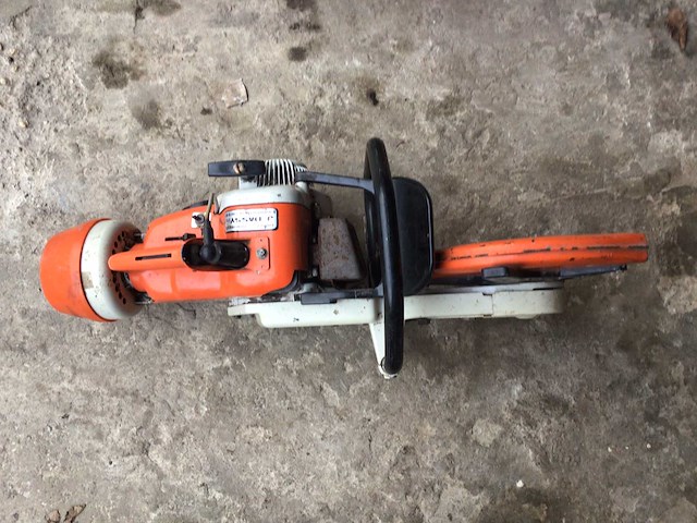 Stihl ts350/08s kettingzaag (2x) - afbeelding 9 van  9