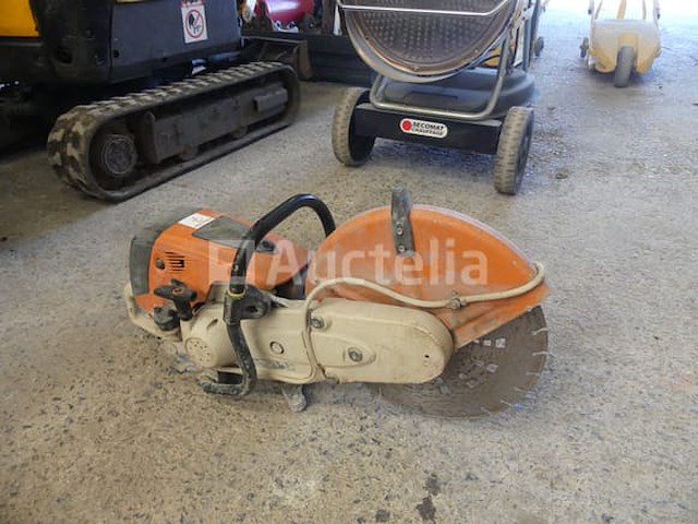 Stihl ts800 vloerzaag - afbeelding 2 van  5