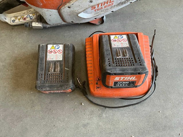 Stihl tsa 230 accu cirkelzaag - afbeelding 6 van  6