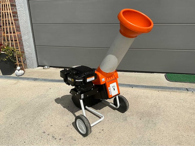 Stihl versnipperaar - afbeelding 2 van  5
